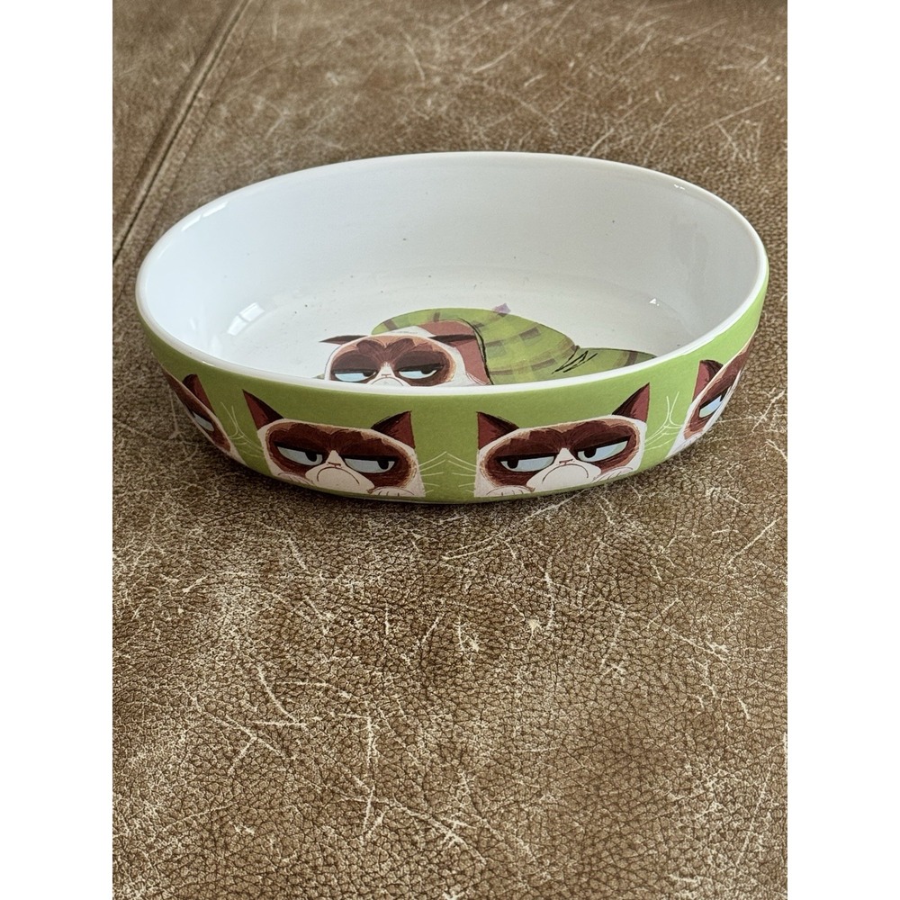 Petrageous‎ Grumpy Cat Oval Stoneware Cat Pet Food Bowl